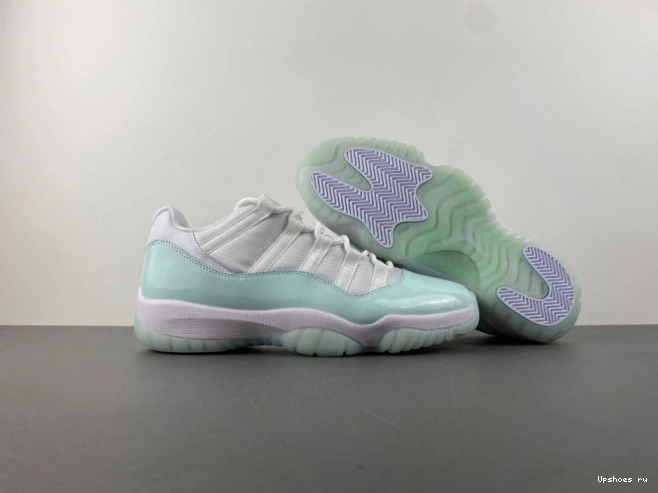 Air  11 AH7860-103  “Igloo” Jordan Low 0928